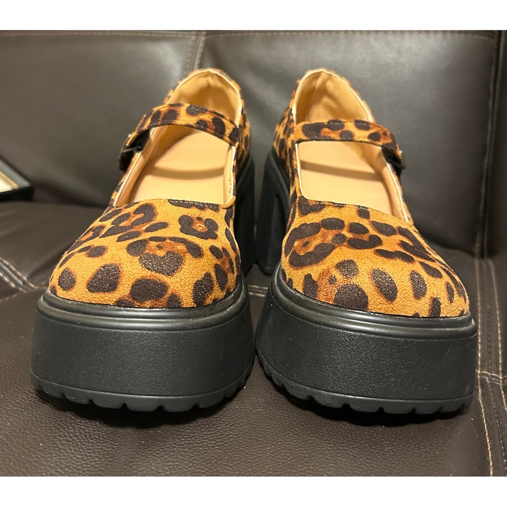 NWOT Leopard Print Chunky Sole Platform MaryJanes. Women's Size EU 39/US 8 - Picture 7 of 16